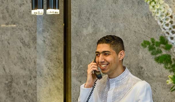 grand-mercure-dubai-frontdesk-2-2